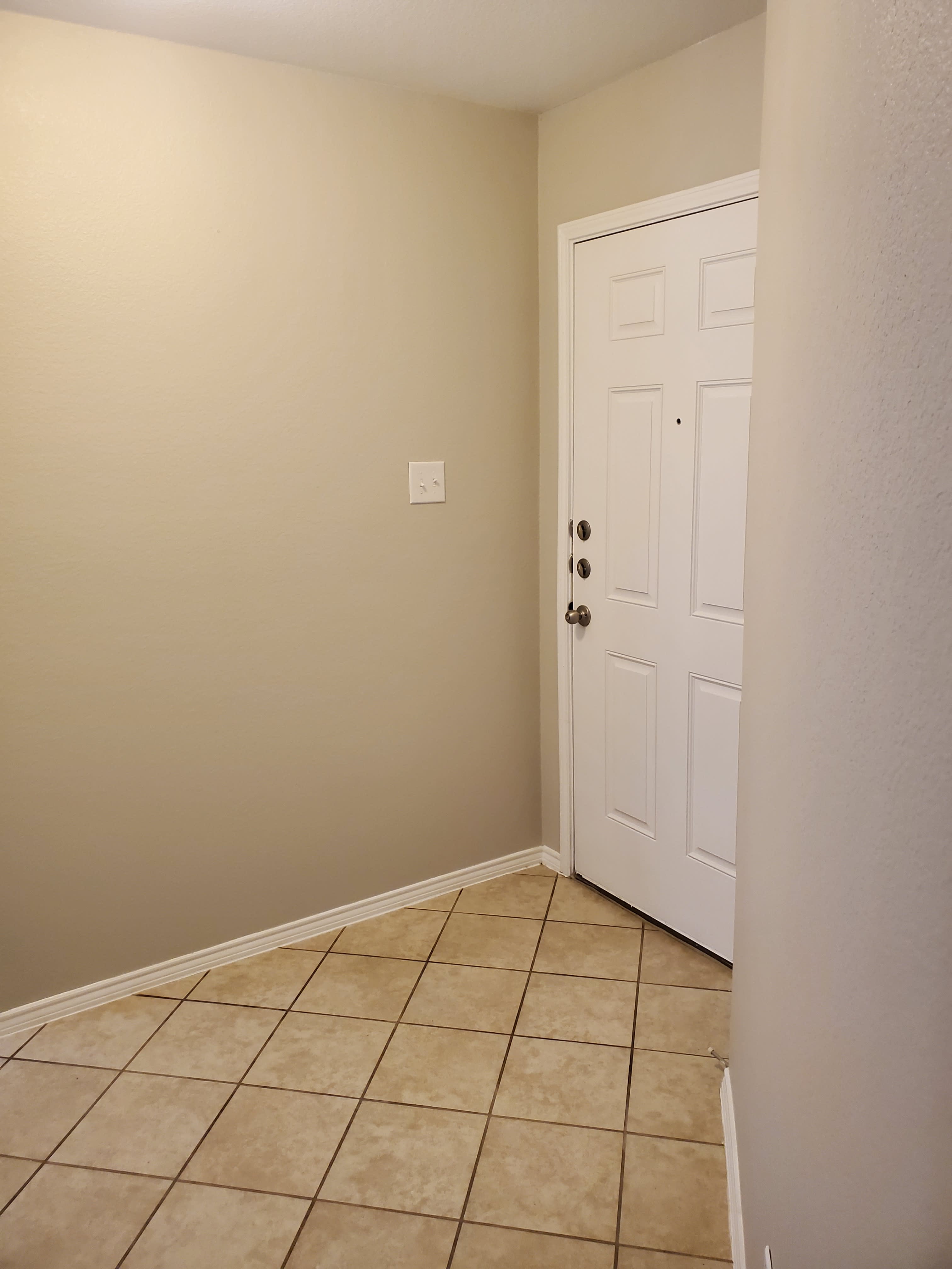 2432 French St – photo 5