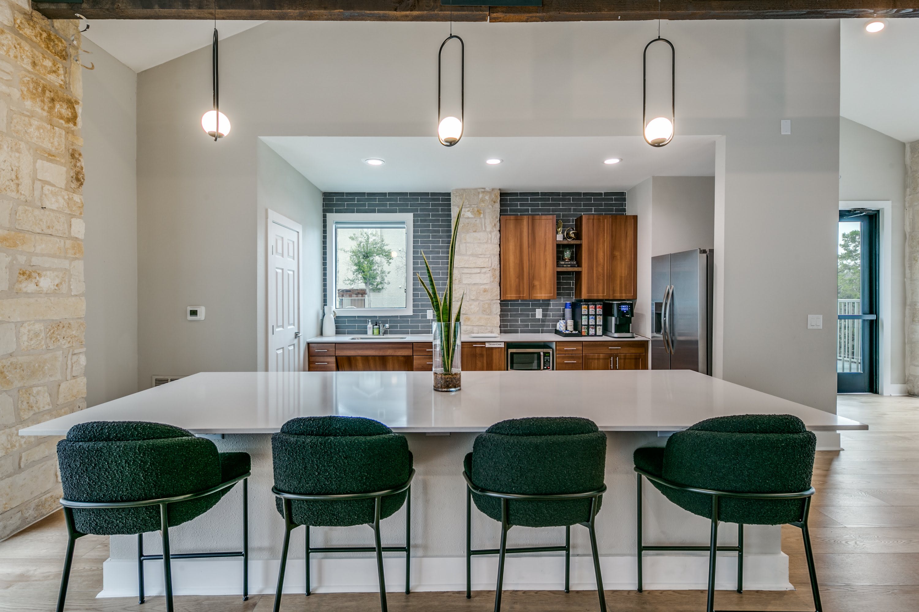 Canyon Ridge Apartments – photo 3