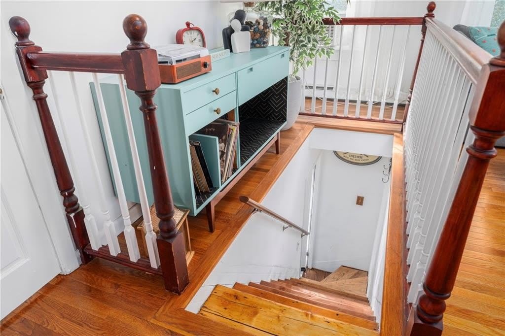 183 Wood Street – photo 3