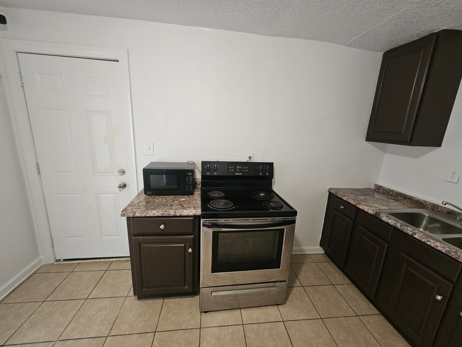 1866 West 6th Street – photo 3
