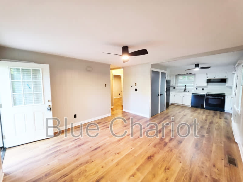 1705 Smith Level Road – photo 2