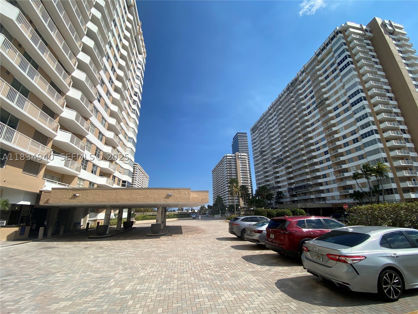 1965 S Ocean Dr – photo 2