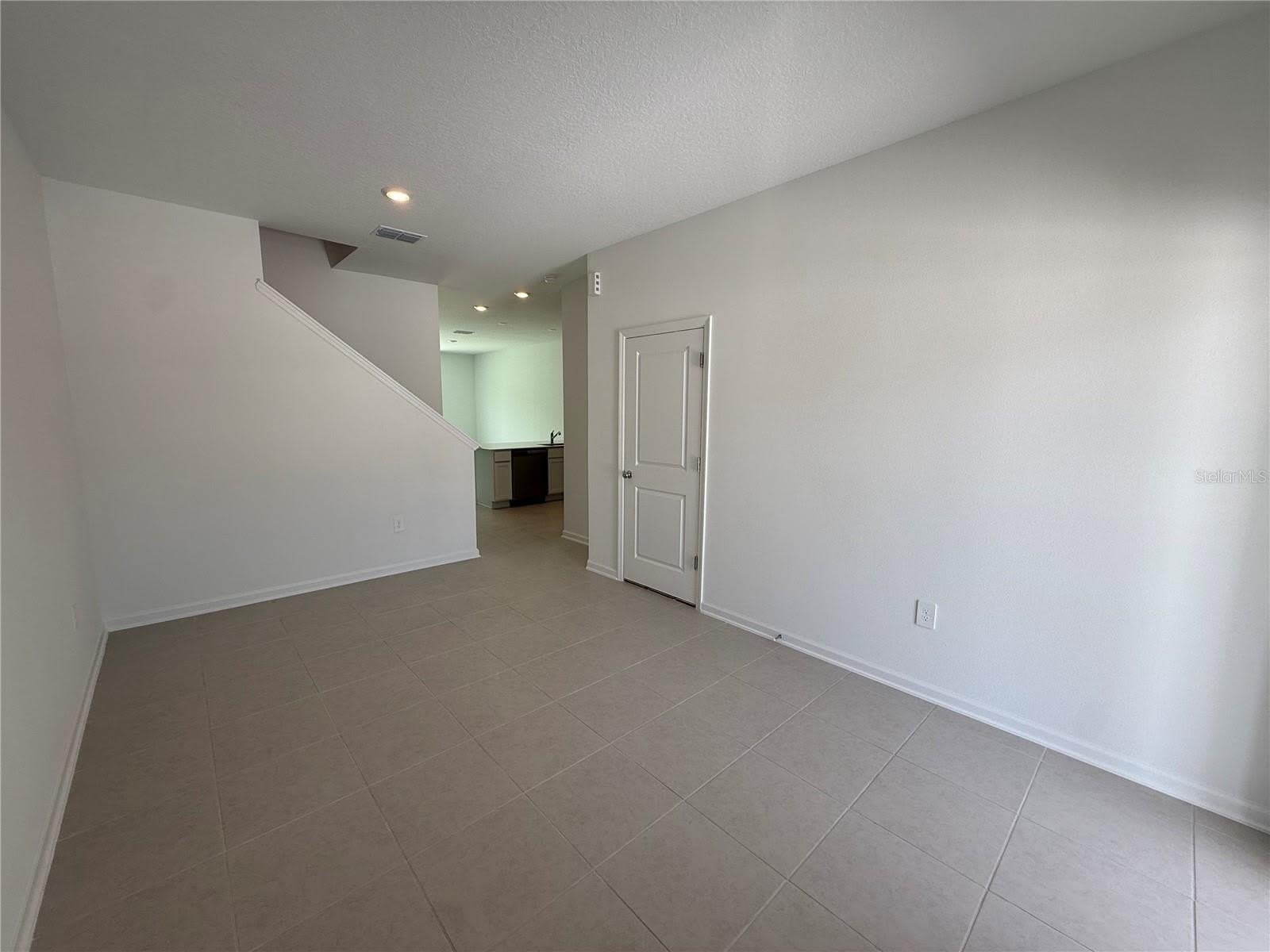3079 CHROMATIC Street – photo 4
