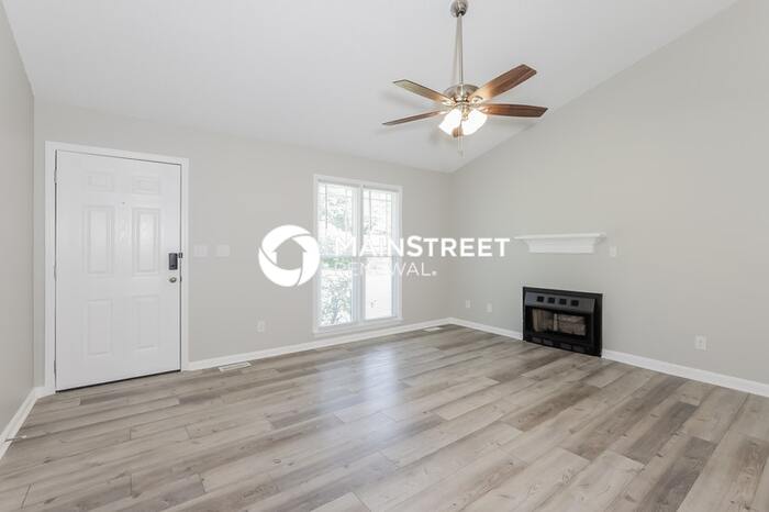 14 Richmond Drive – photo 3