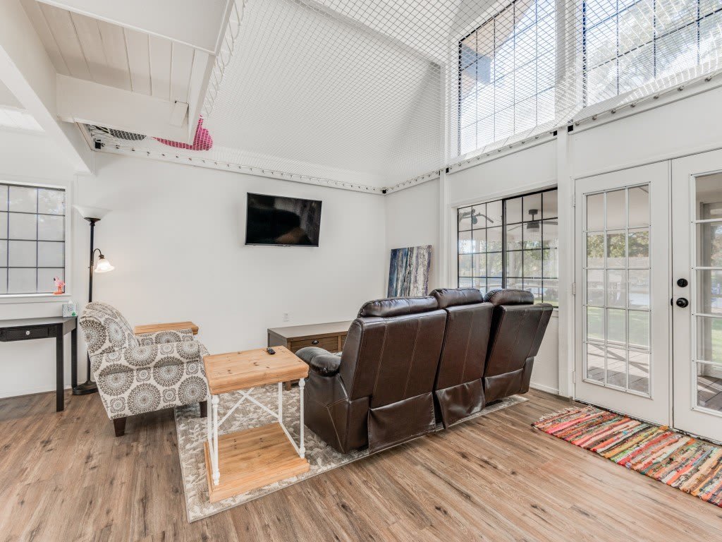 504 Kiowa Drive E – photo 5