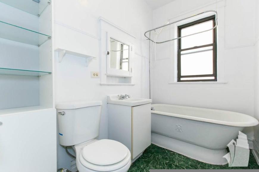2518 North Kedzie Avenue – photo 3
