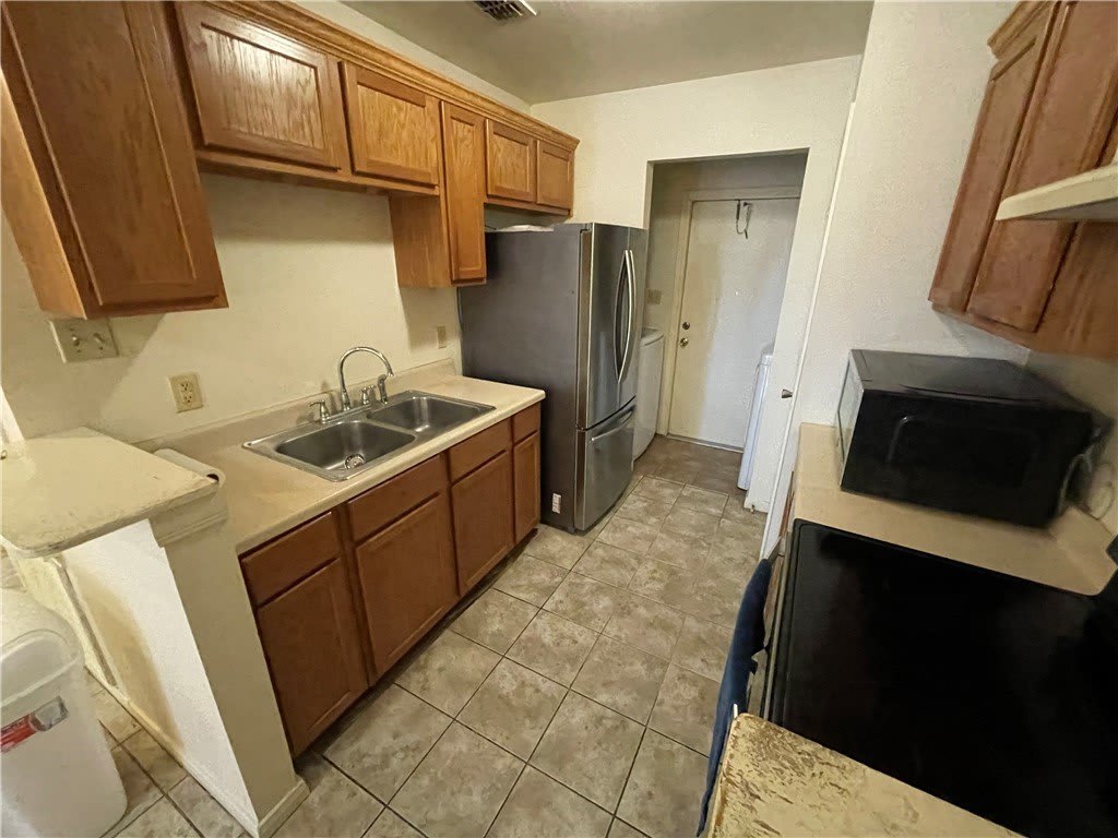 2109 Breezeway – photo 4