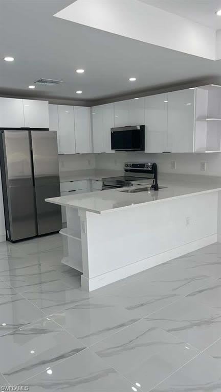 1112 E 12th St – photo 3