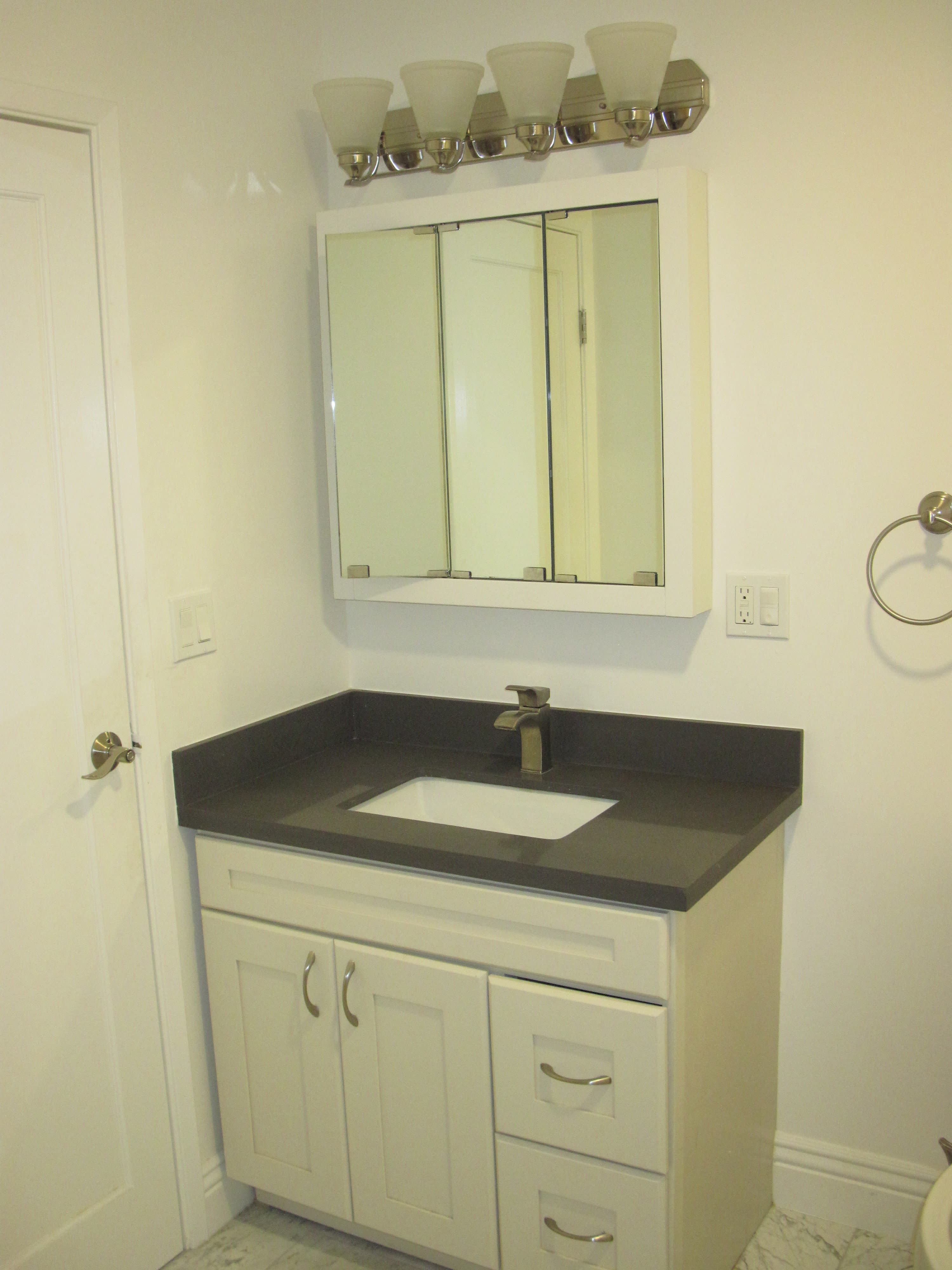 1470 Alice Street – photo 4