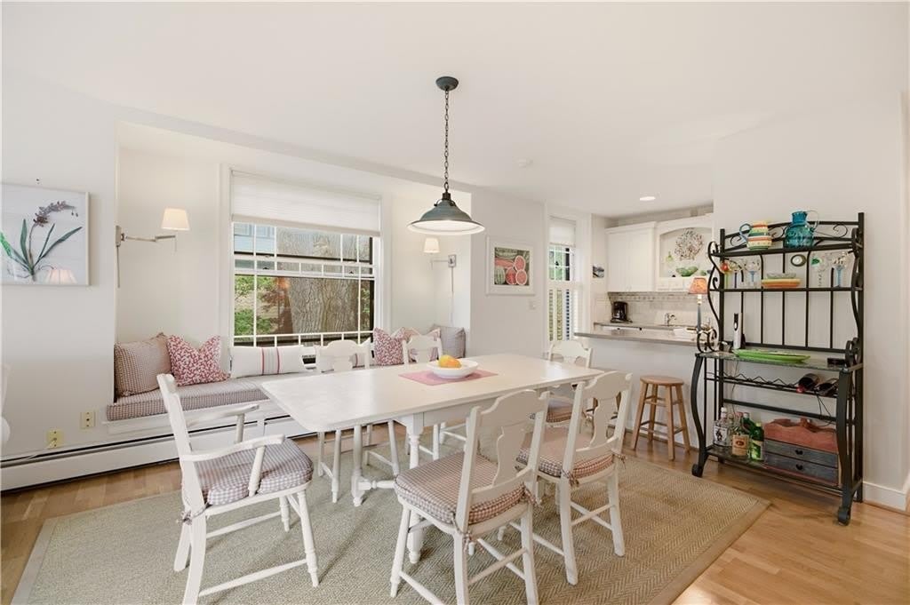 158 Narragansett Avenue – photo 2