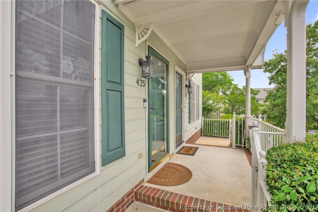 425 Cityview Lane – photo 3