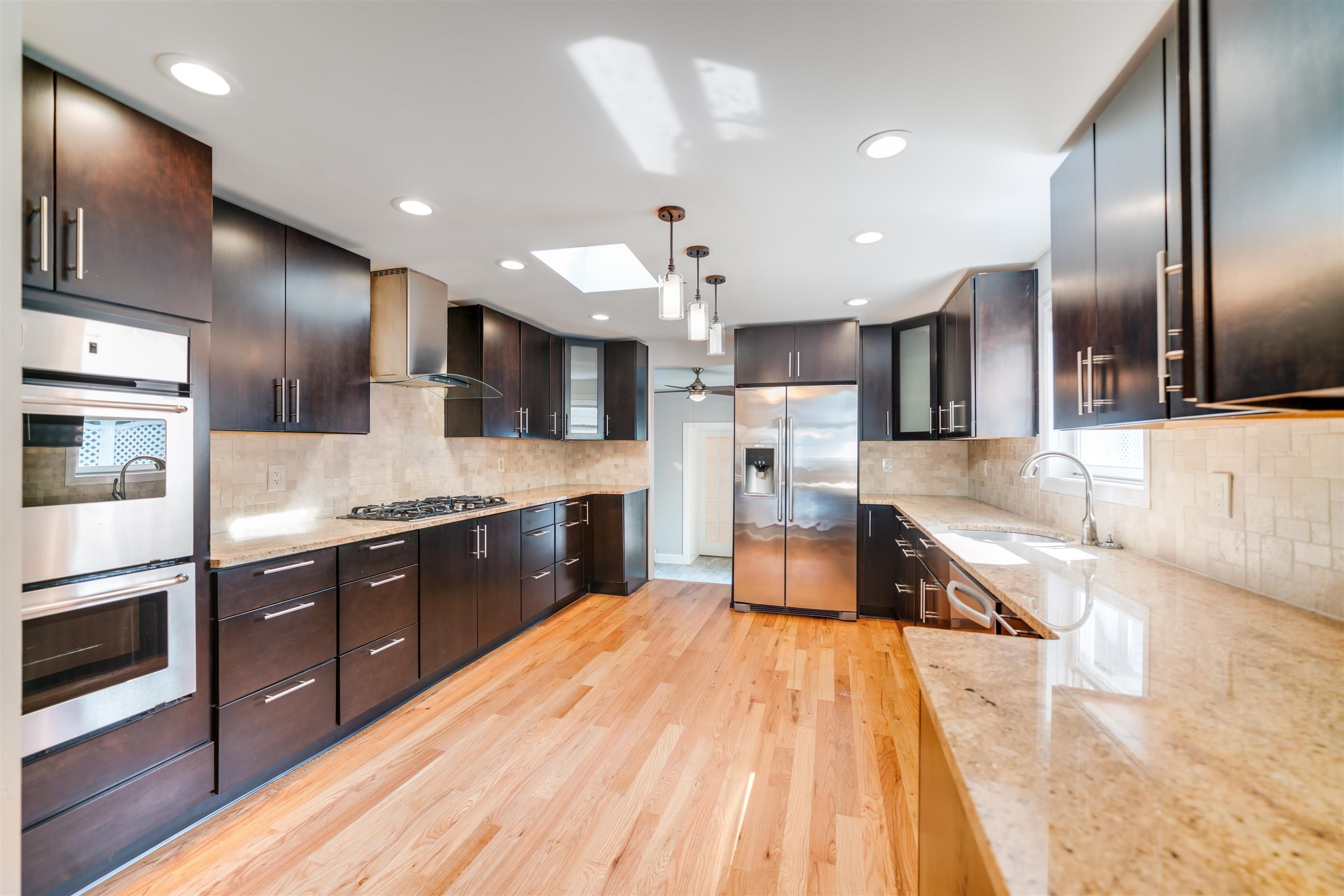 369 3RD ST – photo 1