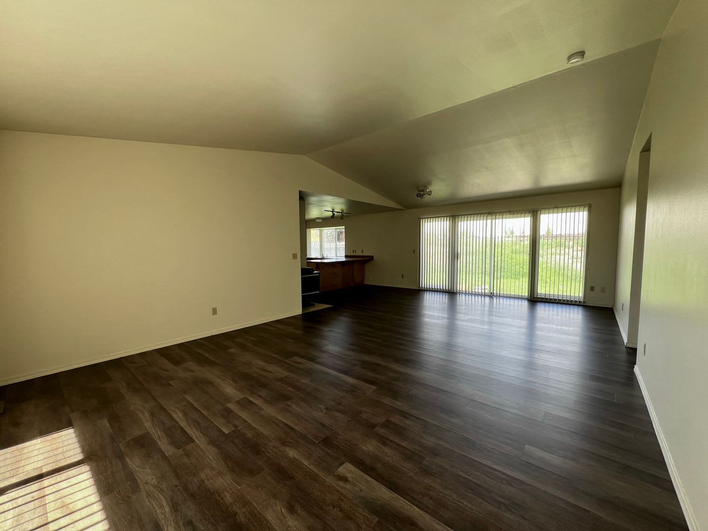 Non-Refundable & Security Deposit Total: 1950.00 – photo 5