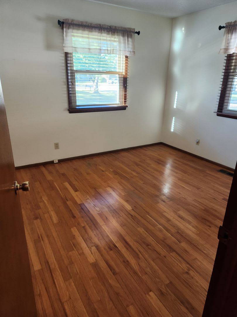 5020 SW 31st – photo 5