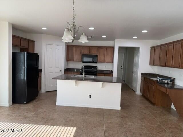 887 W Desert Hills Drive – photo 3