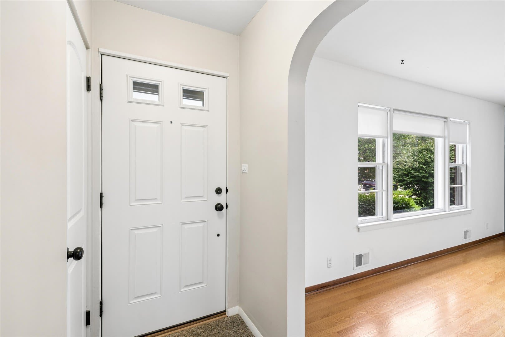 805 N Mitchell Avenue – photo 3