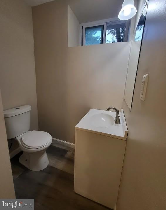 558 E LINCOLN Highway – photo 5