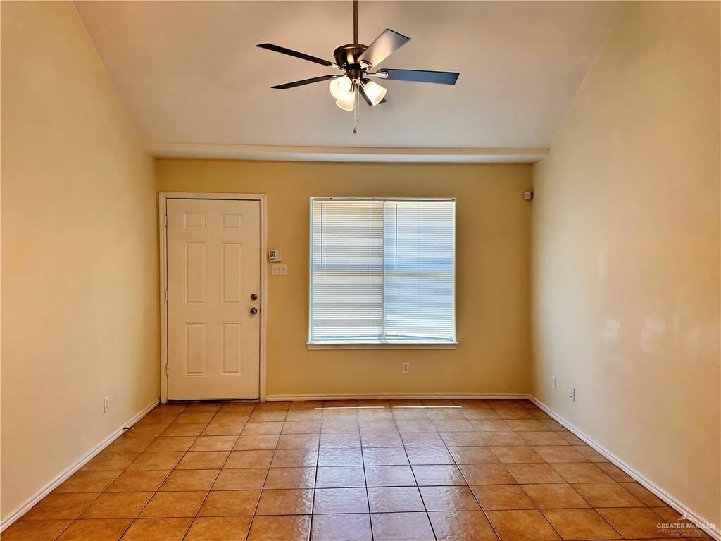 1913 W Western Drive – photo 2