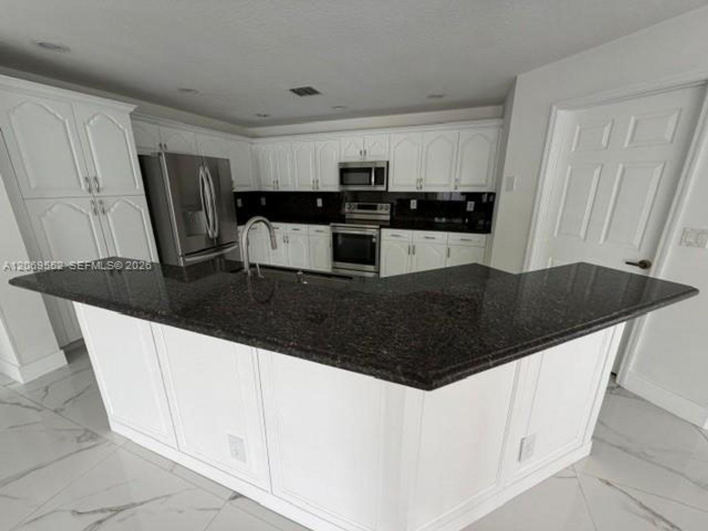 16286 Erie Place 16286, Davie, FL 33331 – photo 2