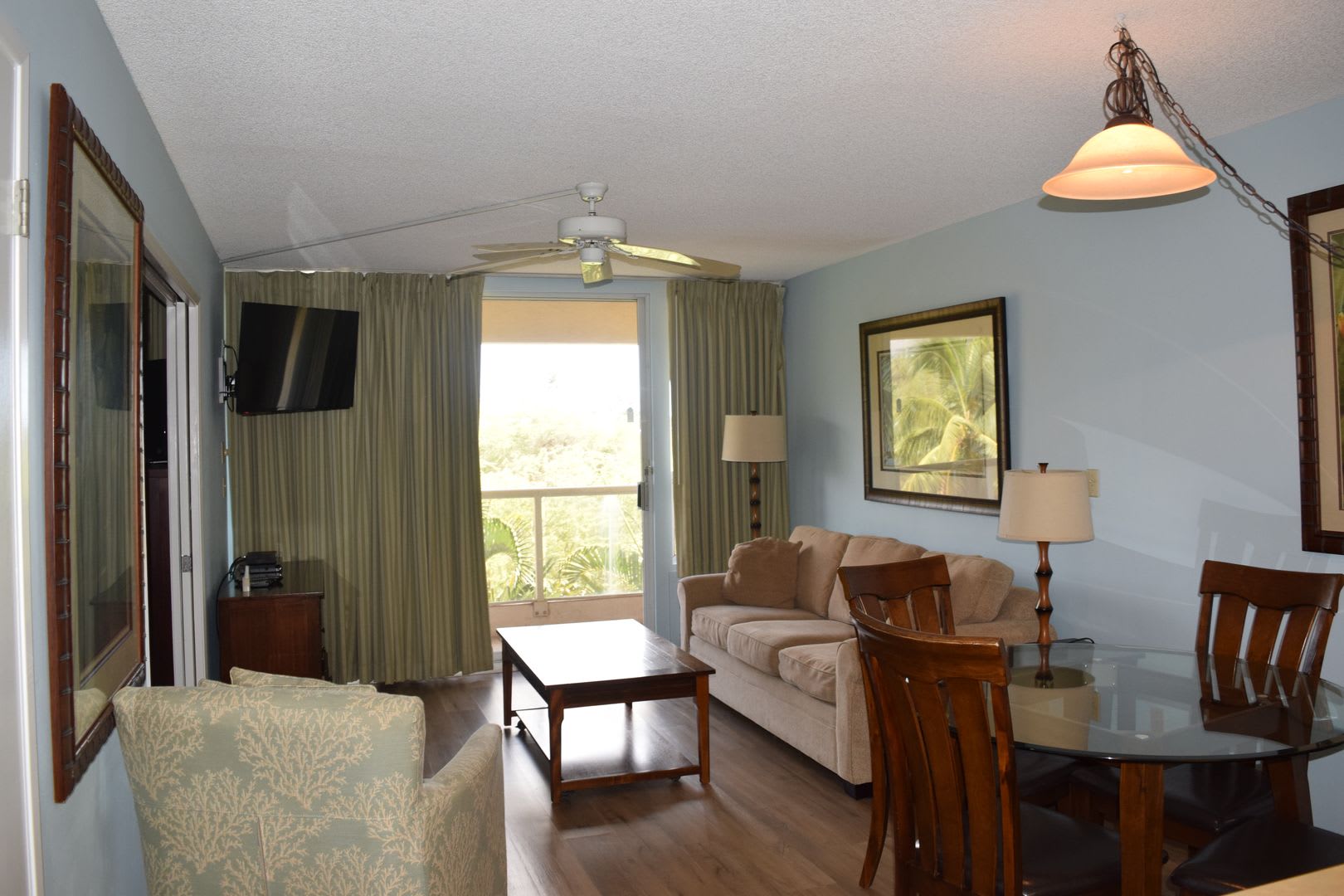 Maui Banyan 1 bd 2 bath furnished unit available October 1, 2026 for 1 yr. term. – photo 1