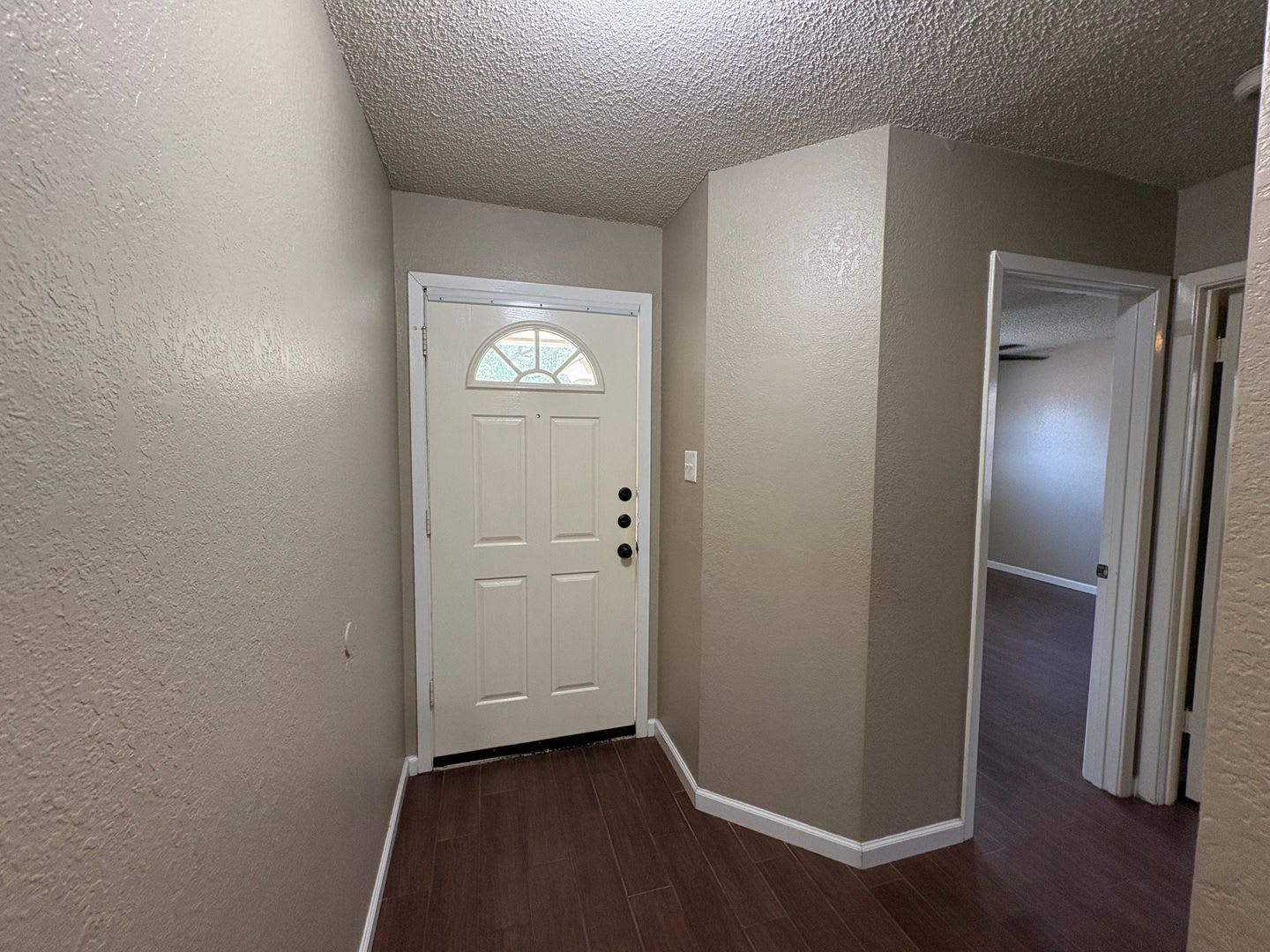 Cedar Park Home Ready For Move In – photo 3