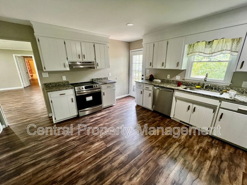 103 Newman Drive – photo 3