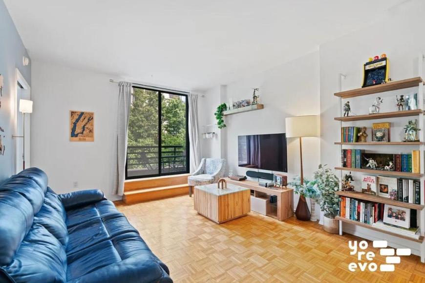 350 Albany Street – photo 1
