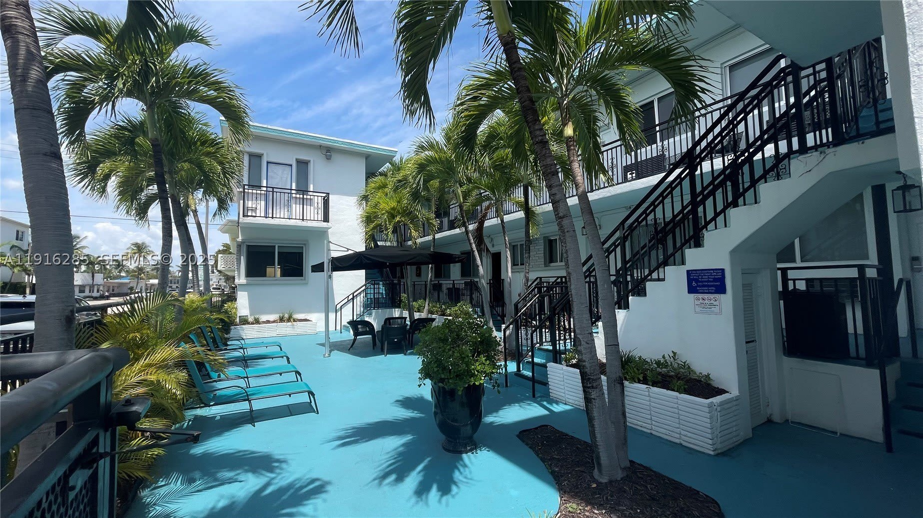 8100 Harding Ave – photo 5