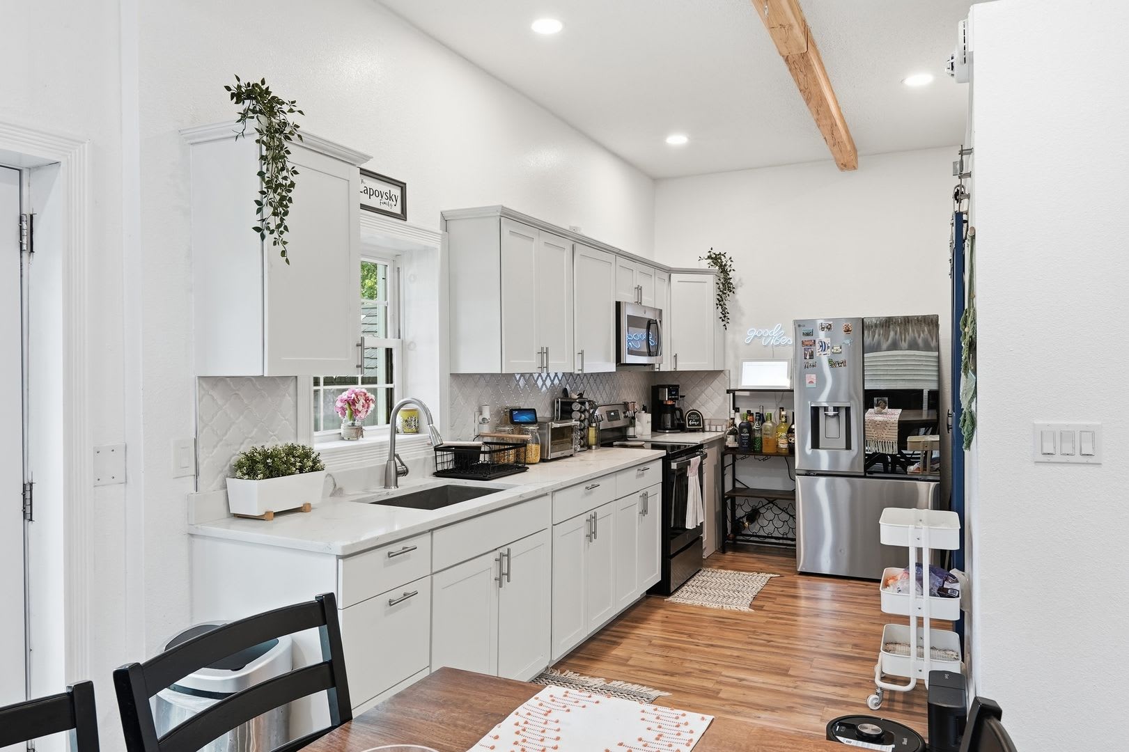 Modern Suffolk Living With Timeless Style And Spacious Indoor Outdoor Living In This 3Br 2Ba Single Family Home Available Now – photo 3