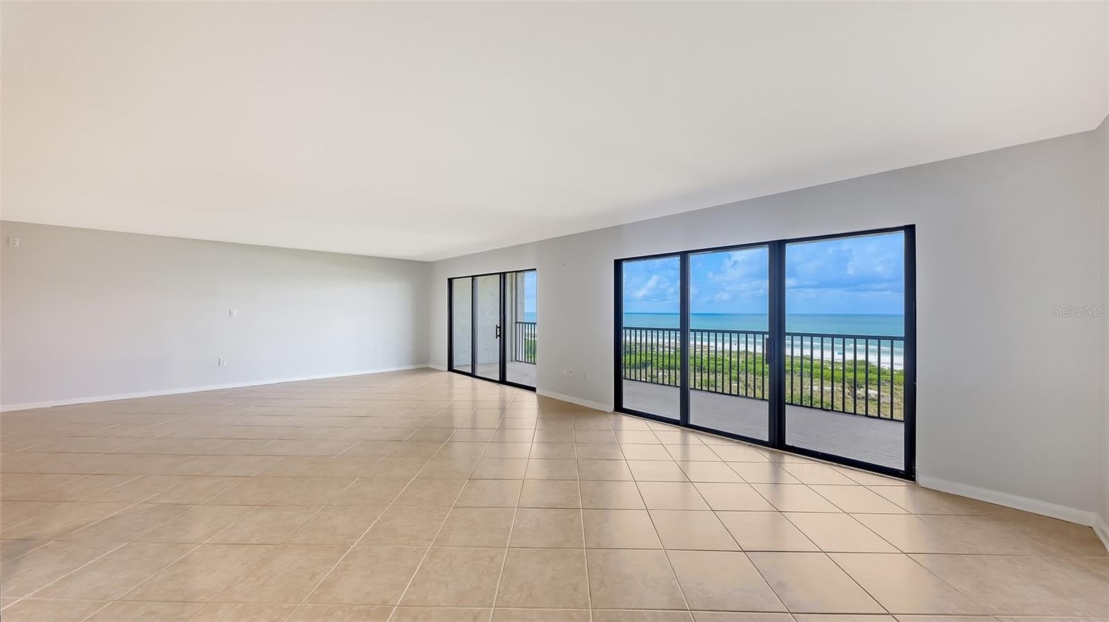 420 BEACH Road – photo 5