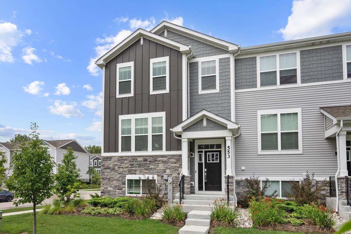 553 Wolverine Drive – photo 2