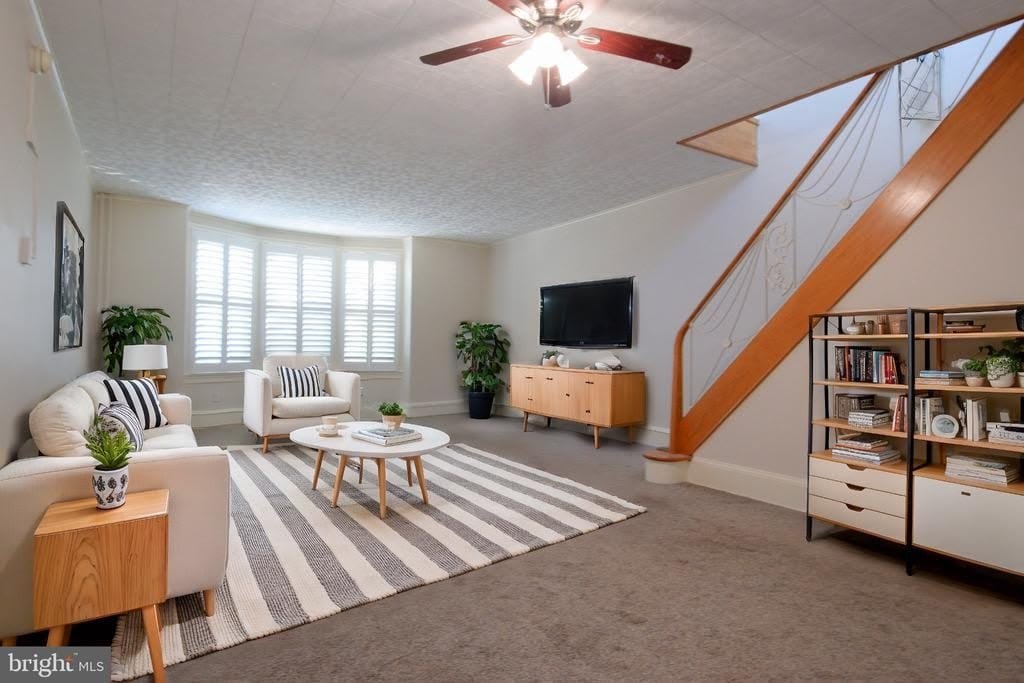 443 E GIRARD AVENUE – photo 2