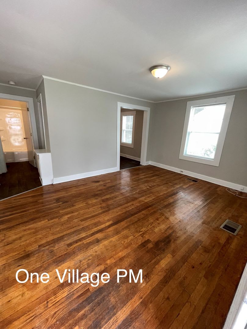 3 bedroom 1.5 bath home close to downtown Durham! – photo 2