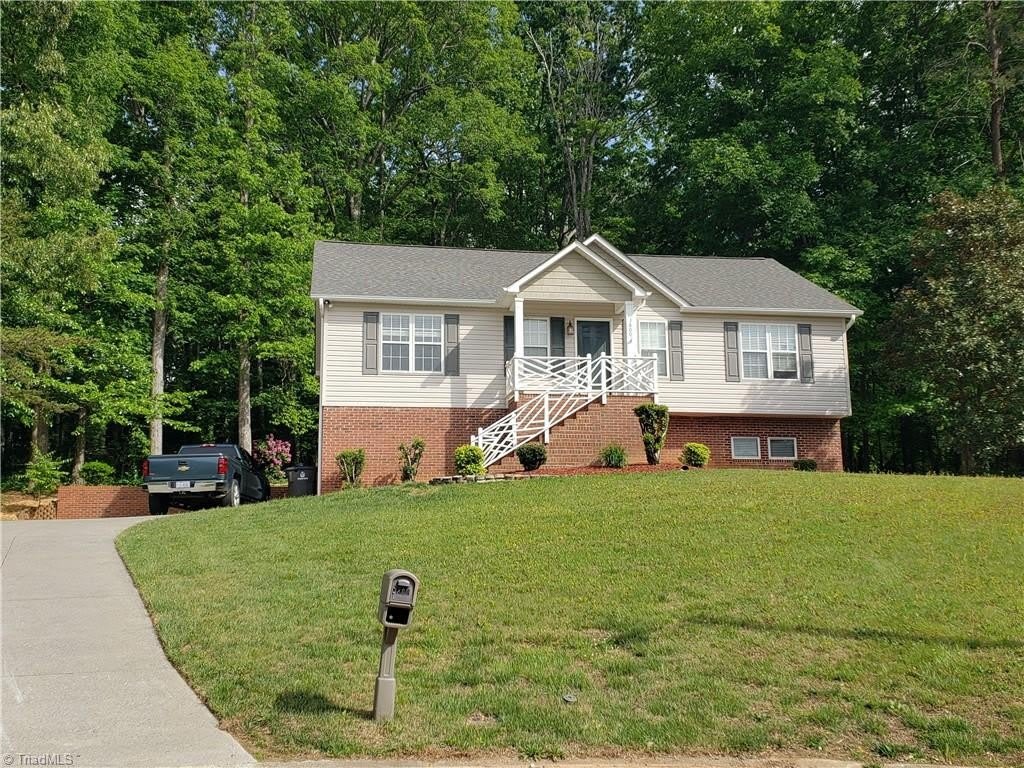 3800 Velinda Drive – photo 2