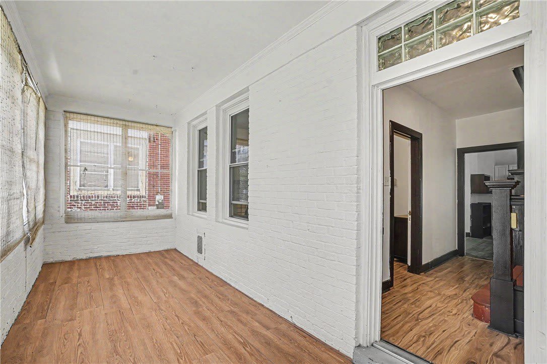 1045 Flemington St – photo 4
