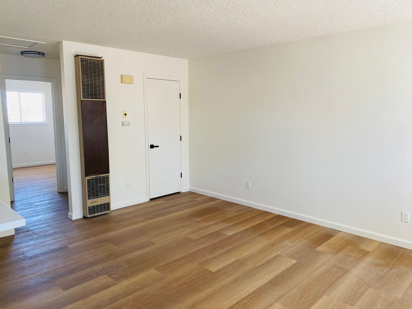 207 Broadway Street – photo 3