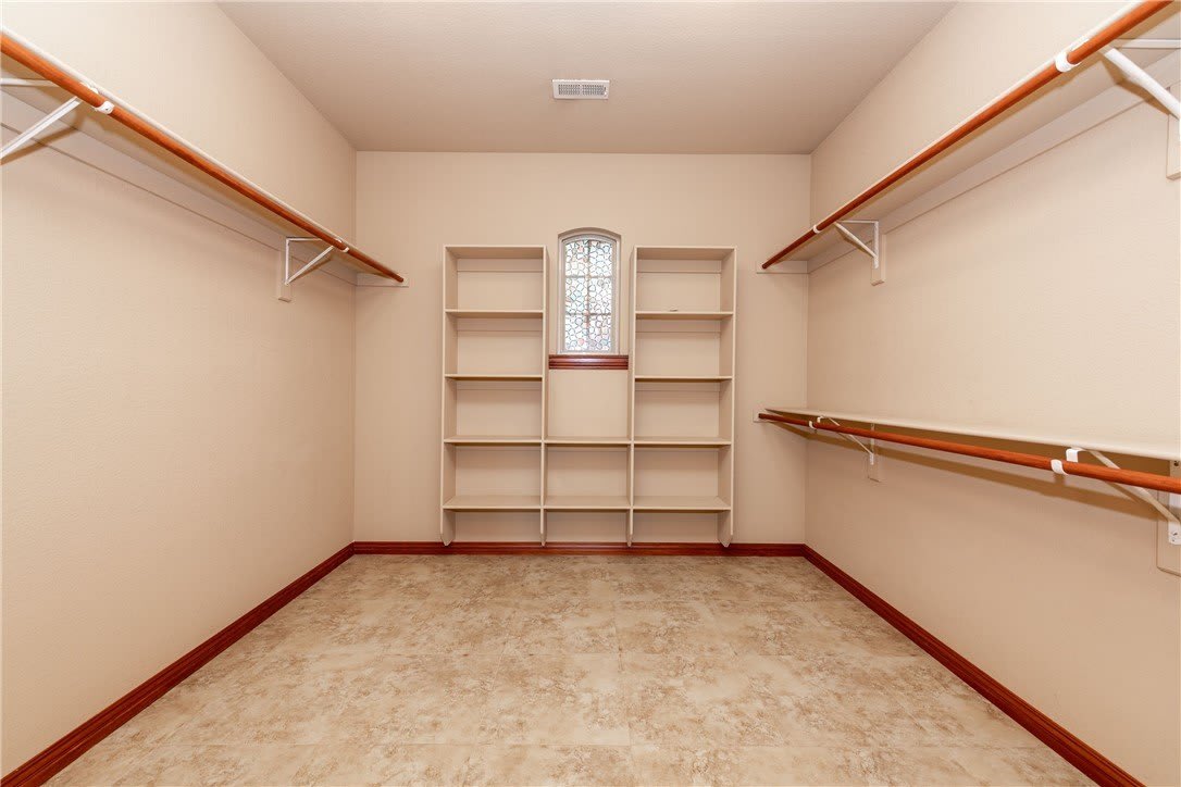 3902 SW Banbury Drive – photo 5
