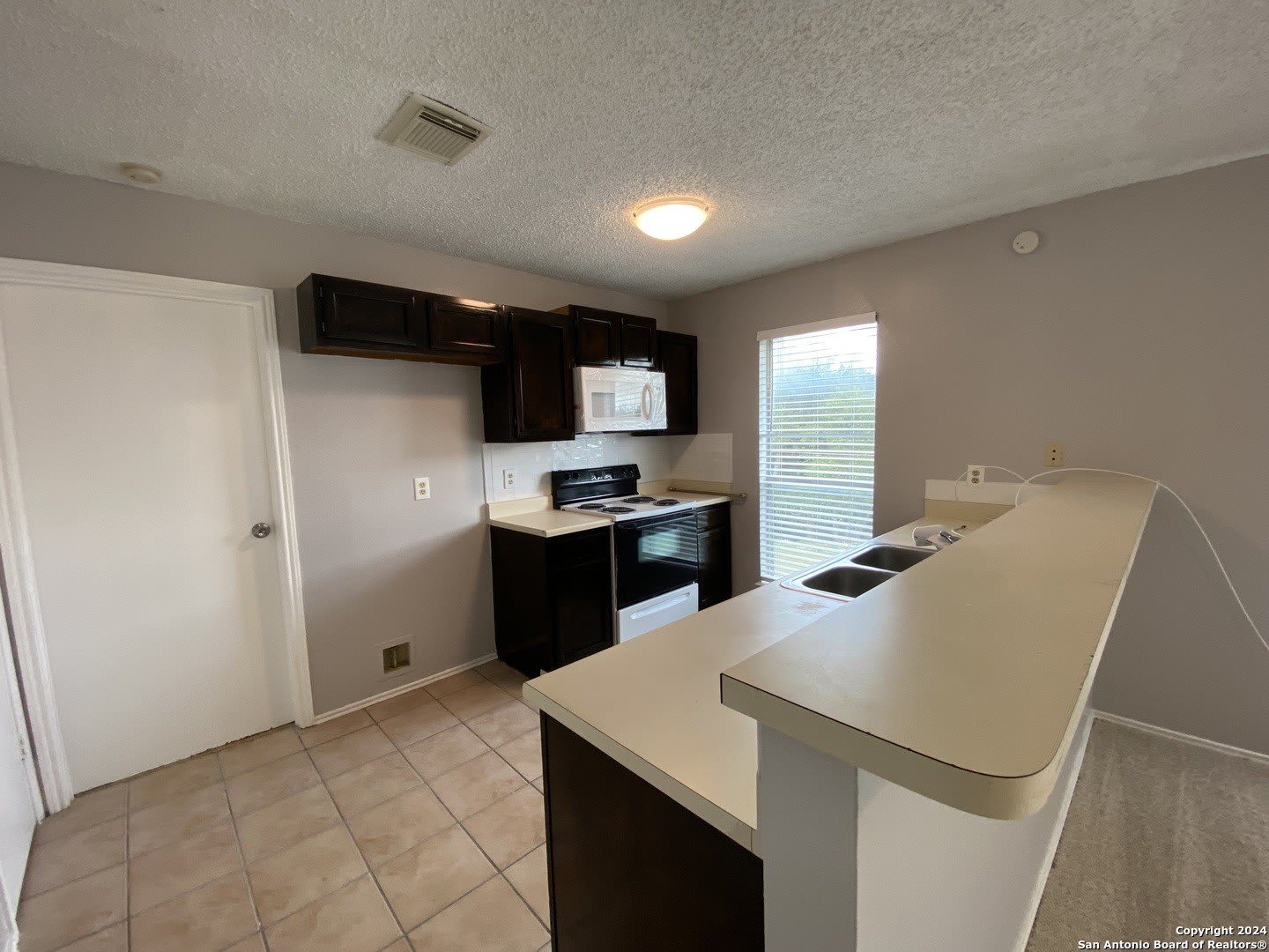 8459 Cranberry Hl – photo 4