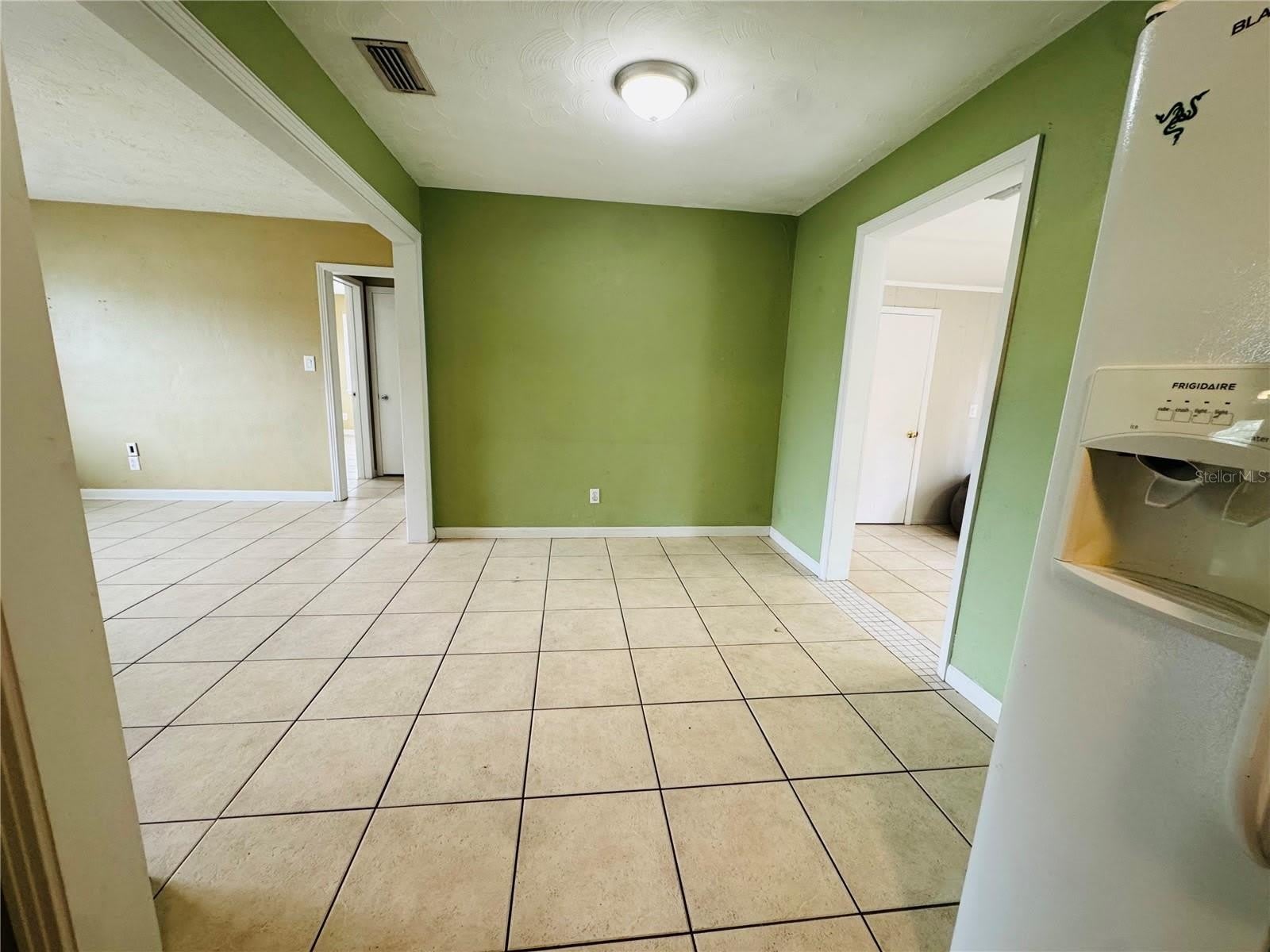 2976 POPLAR Street – photo 4