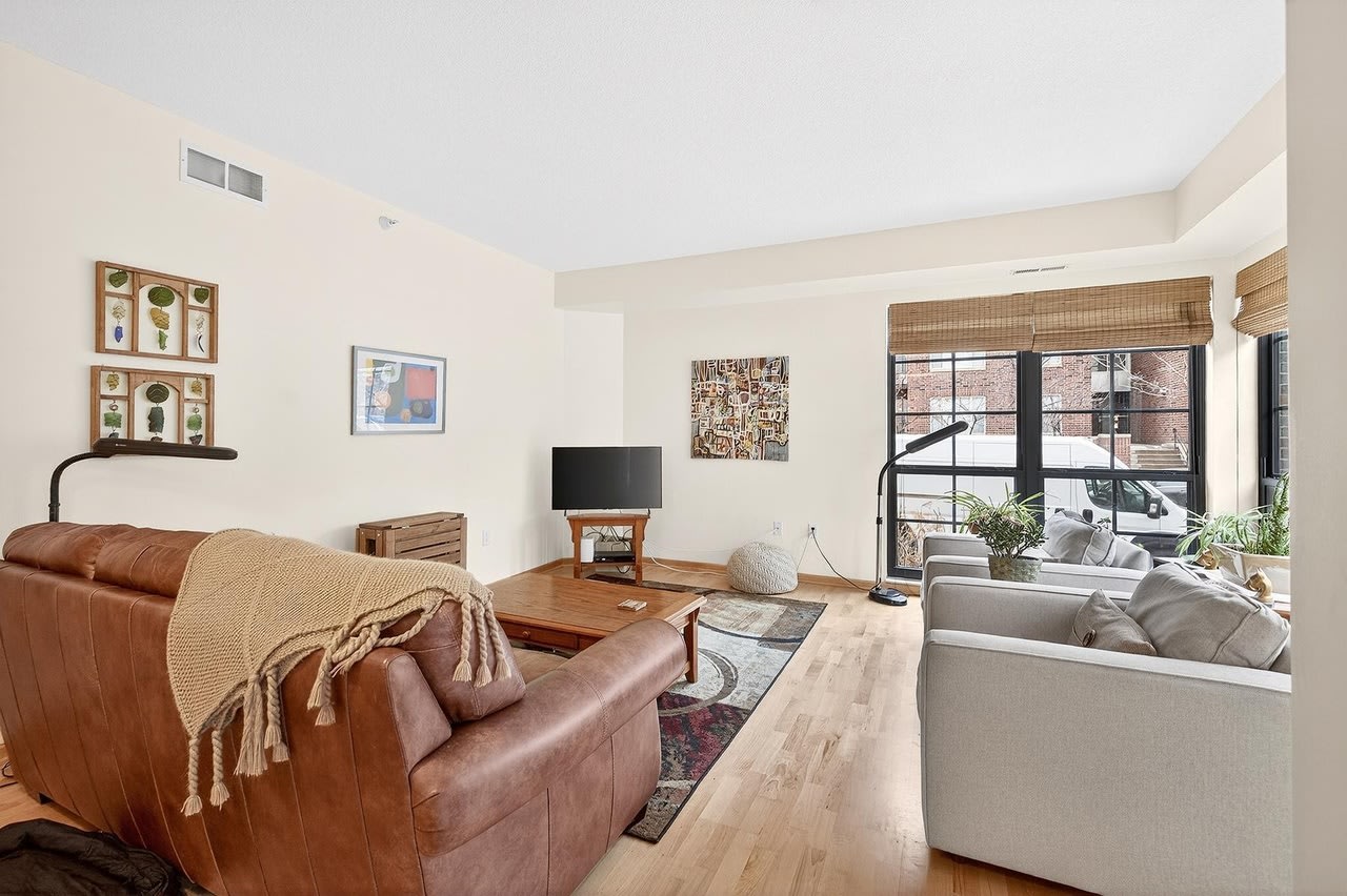 825 Berry Street – photo 4