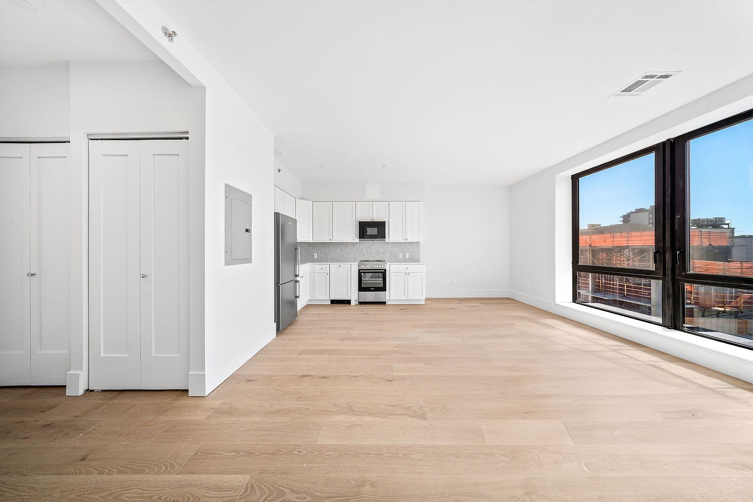865 Rogers Ave Apt 402 – photo 5