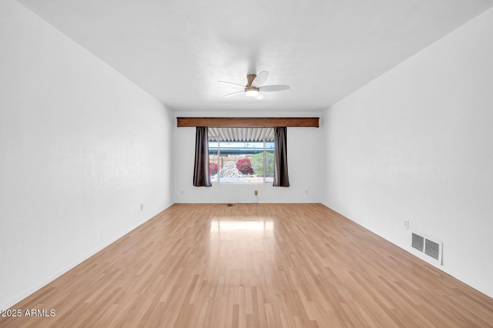 6420 E Windsor Avenue – photo 3