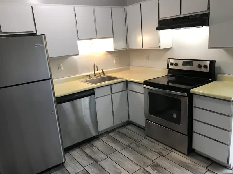705 Bunker Hill Rd #1 – photo 1