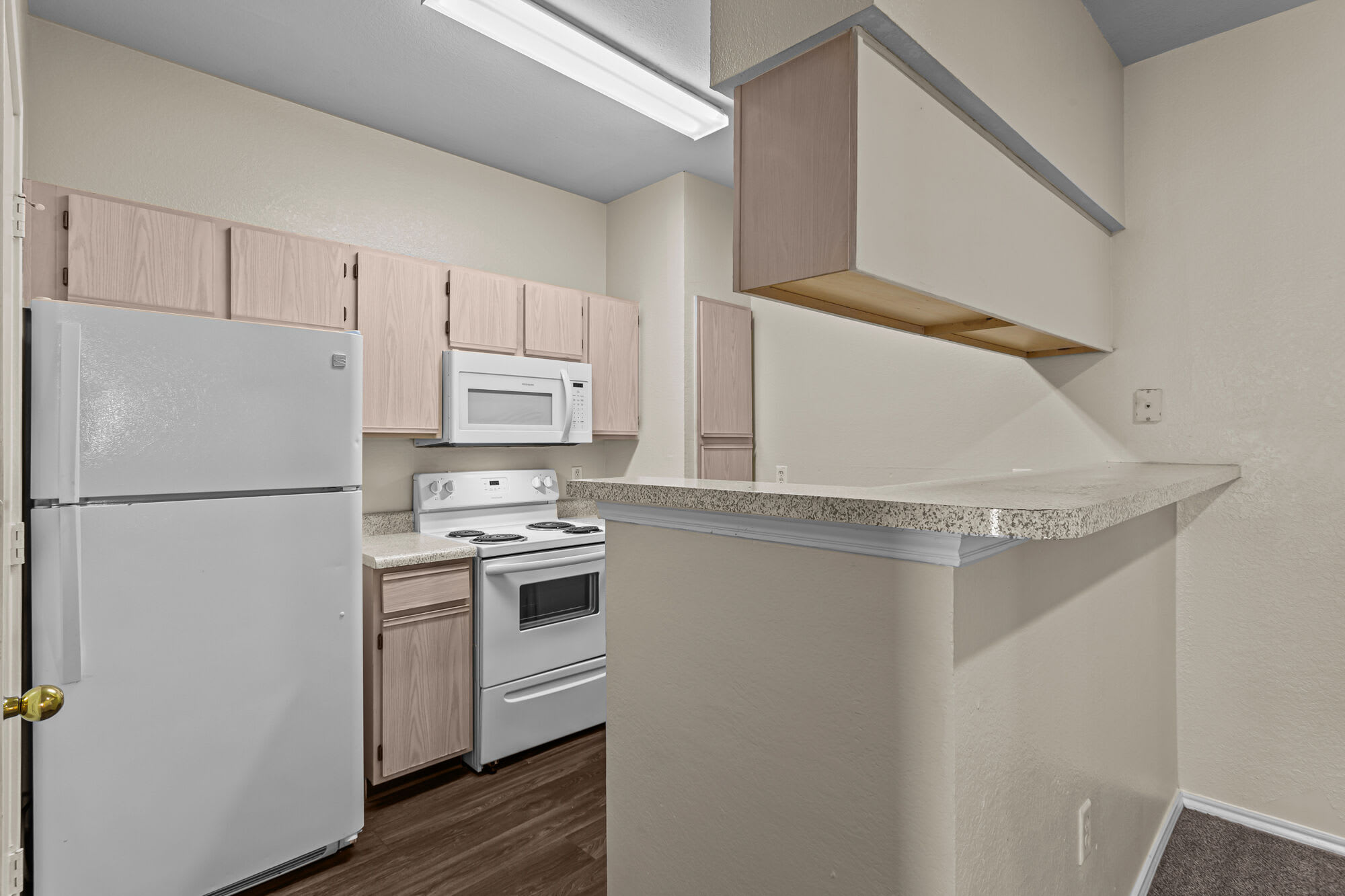 Fountains of Burleson Apartments – photo 2