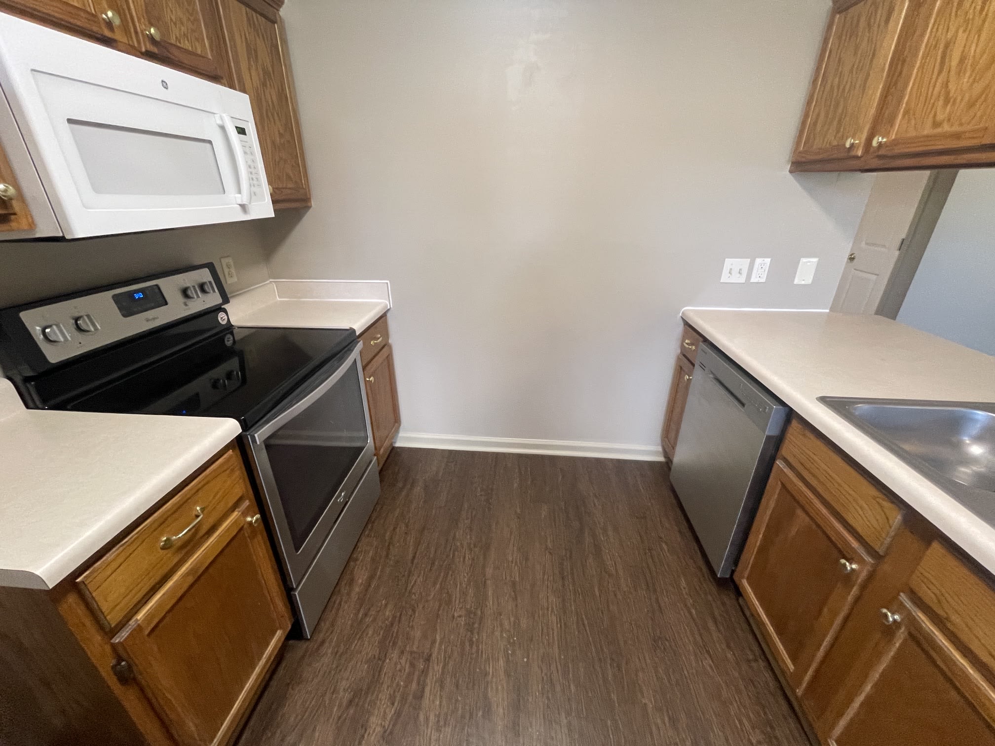 655 Cherub Ct – photo 4
