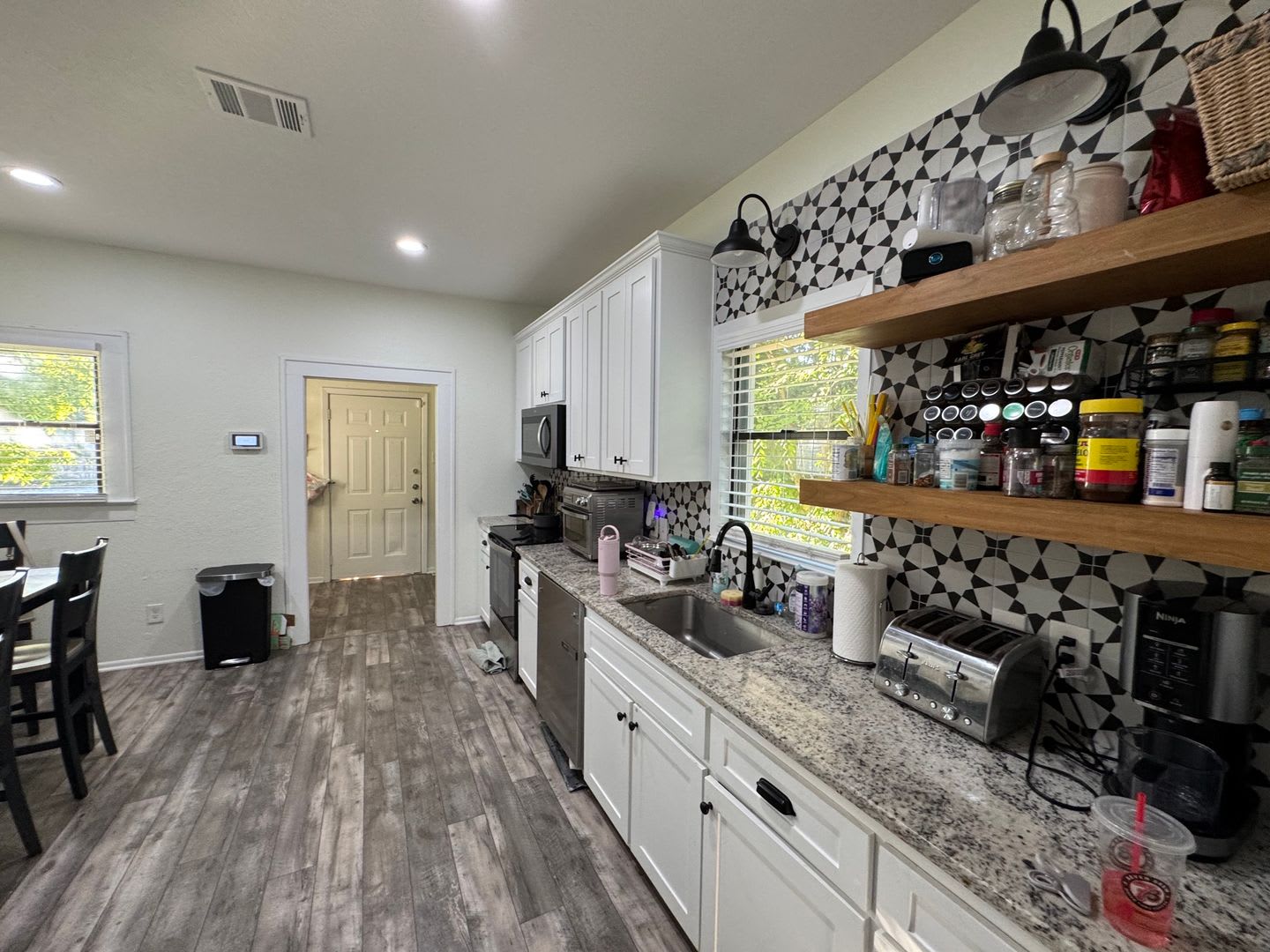 Updated Baylor Housing – photo 4