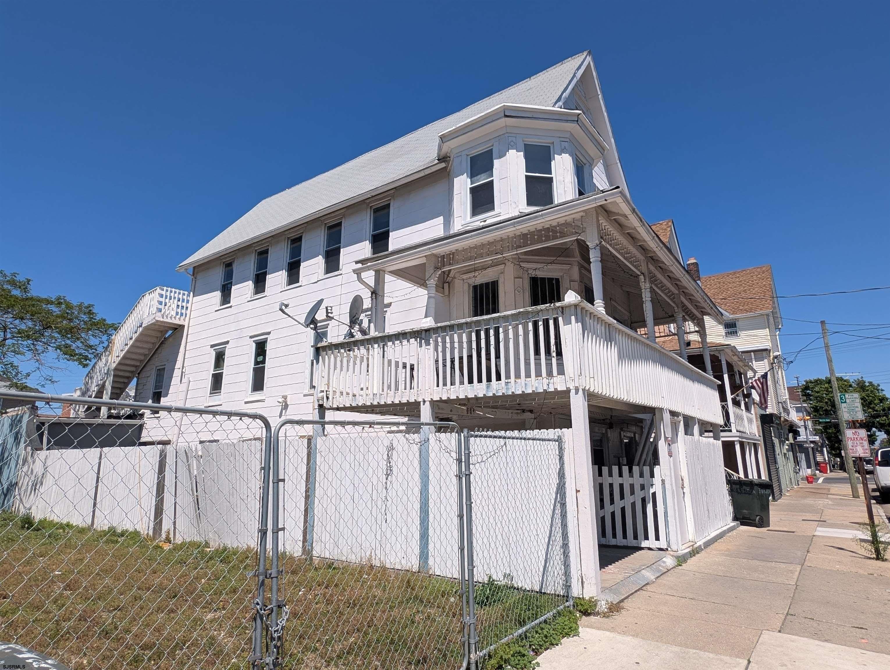 36 N Florida Ave – photo 2