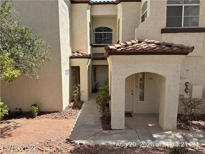2975 Bluegrass Lane – photo 2