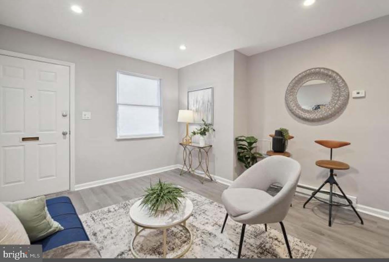 1721 Gales Place Ne – photo 4