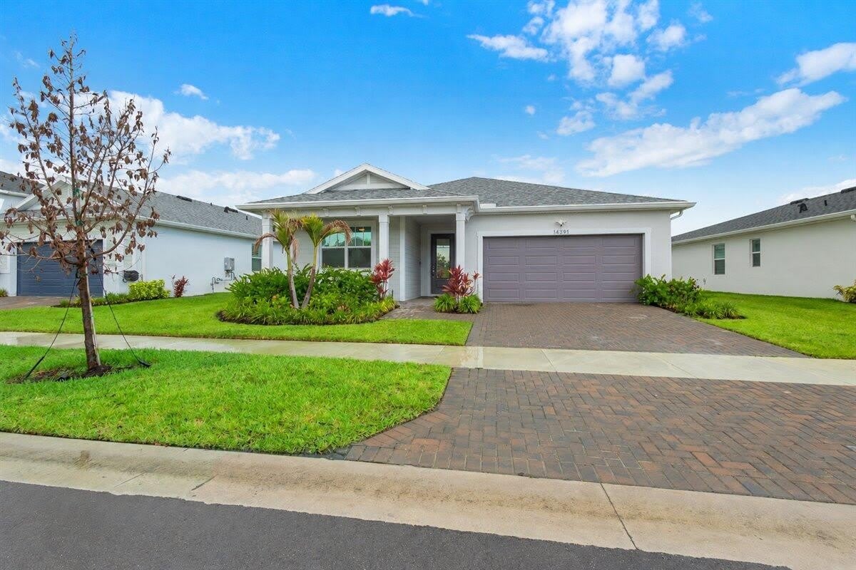 14391 SW Skye Drive – photo 2